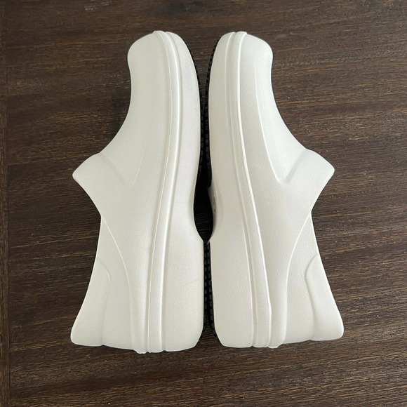 Crocs At Work Neria Pro II Women’s Size 7 Slip Resistant Clogs Shoes White - Picture 7 of 11
